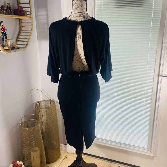 Givenchy Black Open Back Knee Length Tee Shirt Bodycon Viscose Dress Size 6 - Picture 5 of 16